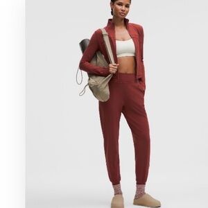 lululemon Align jogger sz 6
